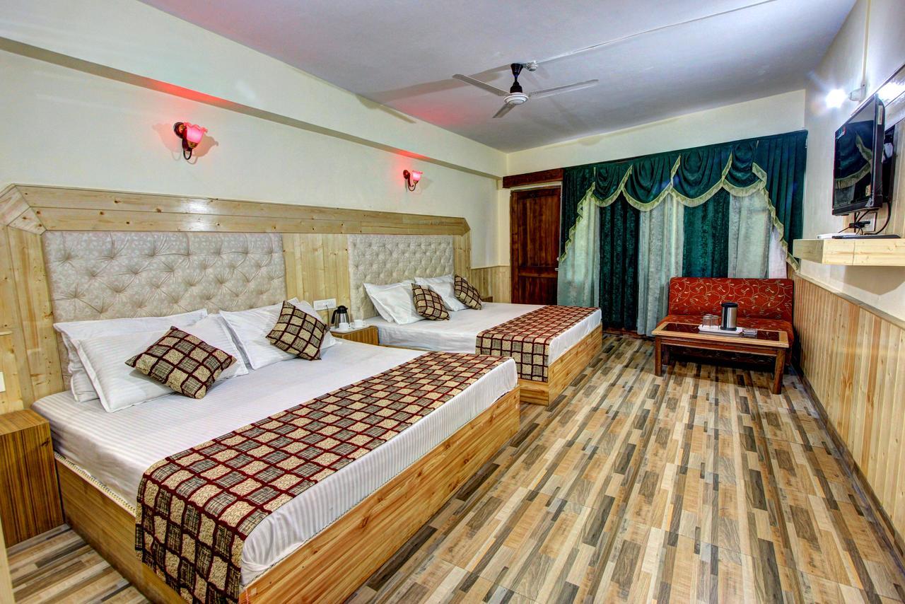 Hotel Highway Inn Manāli Buitenkant foto